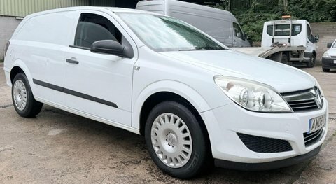 Vauxhall Astra 1.3 Cdti 16V White #6