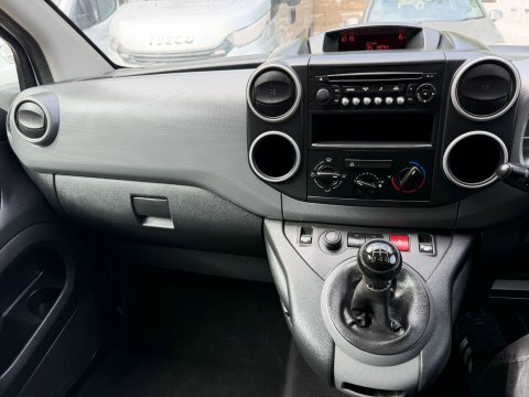 Peugeot Partner Panel Van 1.6 Hdi 850 S L1 201313 White #29