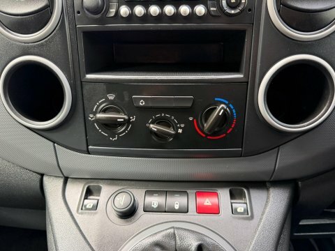 Peugeot Partner Panel Van 1.6 Hdi 850 S L1 201313 White #28