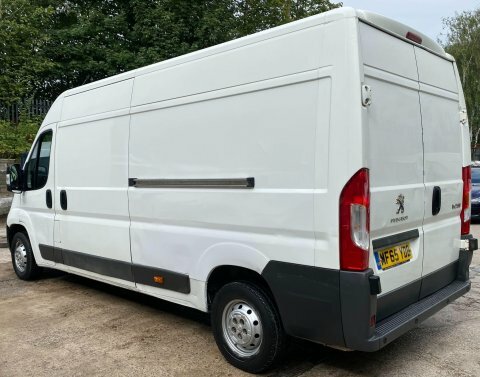 Peugeot Boxer 2L Professional White #12
