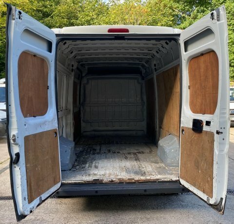 Peugeot Boxer 2L Professional White #10