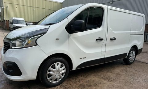 Renault Trafic 1.6 Dci 27 White #3