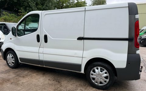 Vauxhall Vivaro 2.0 2900 Cdti Blue #3