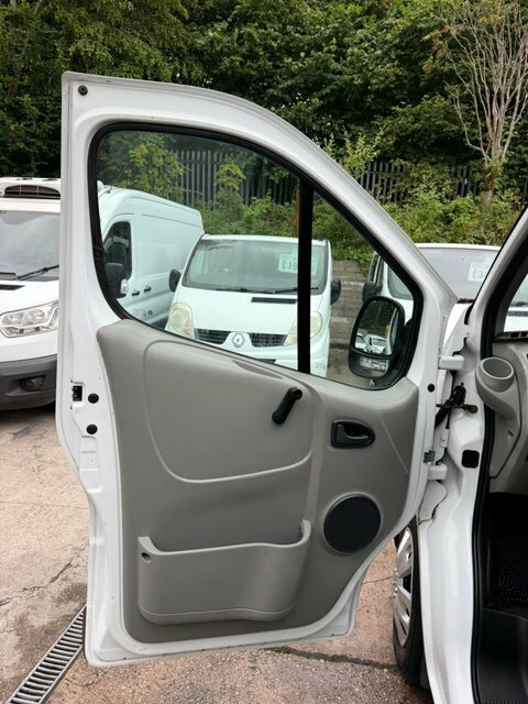 Vauxhall Vivaro 2.0 2900 Cdti Blue #5