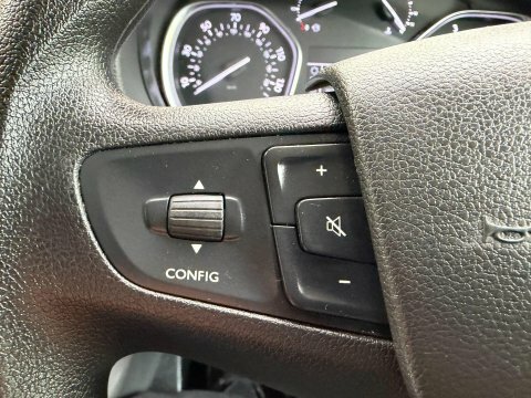Vauxhall Vivaro 2900 1.5D 100Ps Sportive H1 Van #24