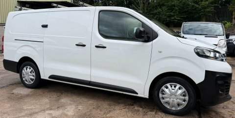 Vauxhall Vivaro 1.5 Turbo D White #3