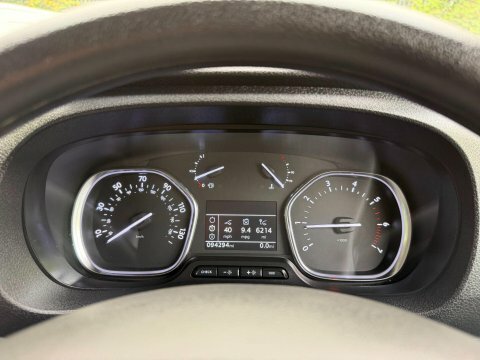 Vauxhall Vivaro 2900 1.5D 100Ps Sportive H1 Van #23