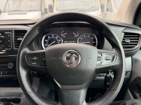 Vauxhall Vivaro 2900 1.5D 100Ps Sportive H1 Van #21