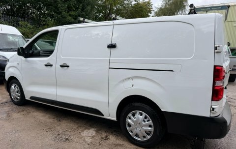 Vauxhall Vivaro 2900 1.5D 100Ps Sportive H1 Van #9
