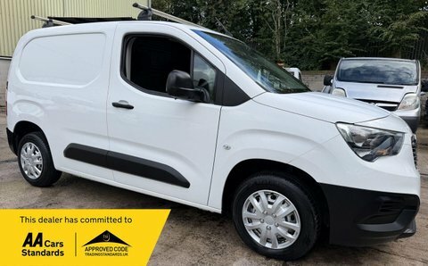 Vauxhall Combo 1.5 Turbo D White