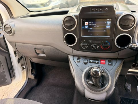 Peugeot Partner 1.6L Professional White #28