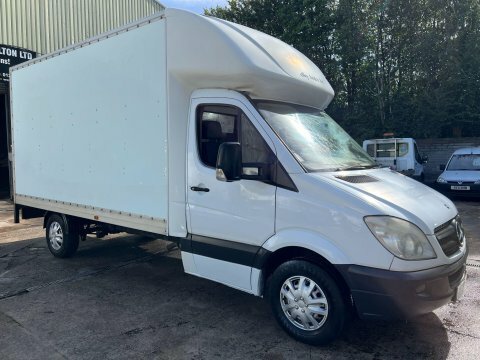 Mercedes-Benz Sprinter 2.1 311 Cdi White #4