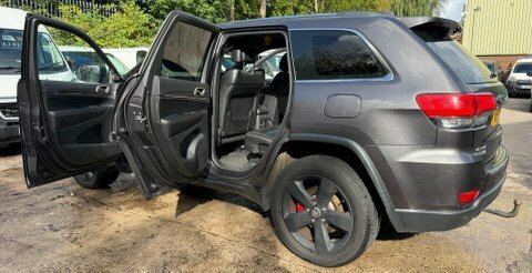 Jeep Grand Cherokee V6 Crd Summit Red #7