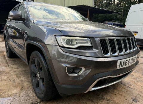 Jeep Grand Cherokee V6 Crd Summit Red #21
