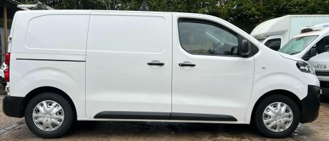 Vauxhall Vivaro 1.5 Turbo D White #6