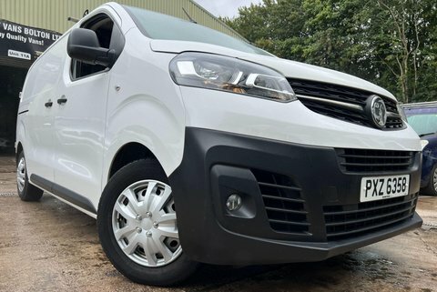 Vauxhall Vivaro 1.5 Turbo D White #2