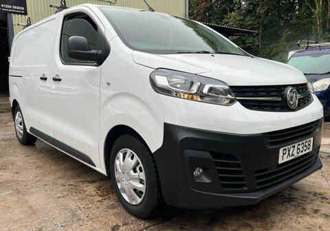 Vauxhall Vivaro 1.5 Turbo D White #3