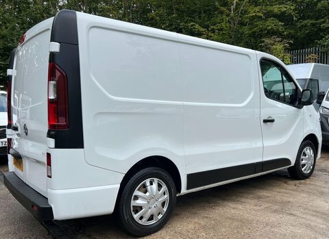 Vauxhall Vivaro L2h1 2900 Limited Edition Blue #8