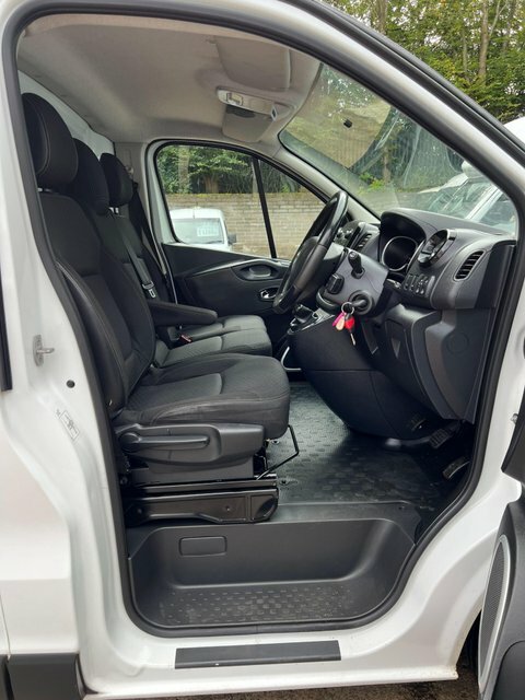 Vauxhall Vivaro L2h1 2900 Limited Edition Blue #20