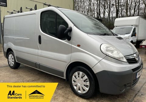 Vauxhall Vivaro 2.0 2700 Cdti Silver