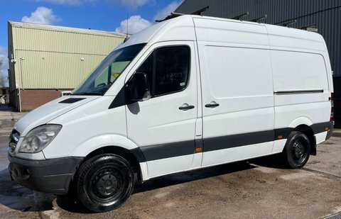 Mercedes-Benz Sprinter 2.1 213 Cdi White #3