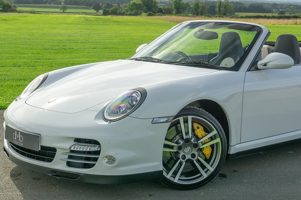 Porsche 911 997 Turbo S White #5
