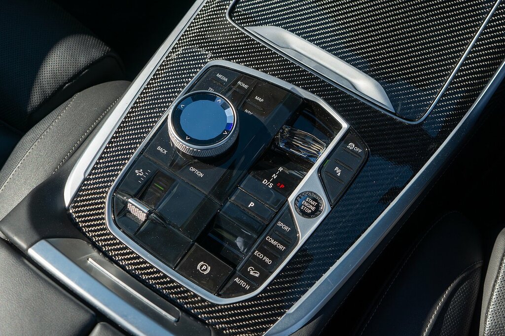 BMW X7 Xdrive40i Mht M Sport Step Black #29