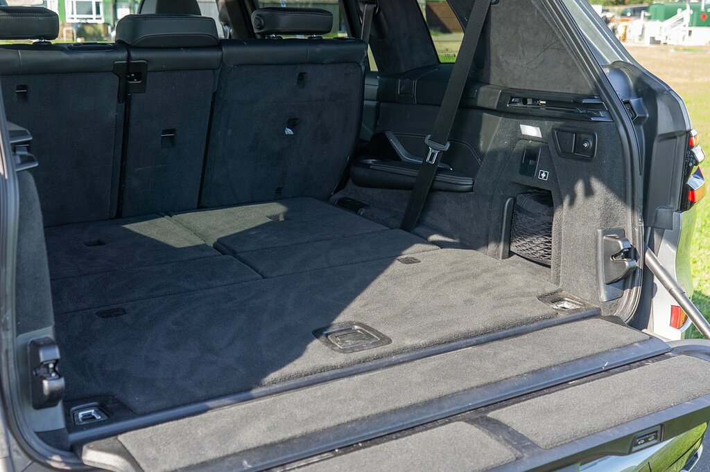 BMW X7 Xdrive40i Mht M Sport Step Black #37