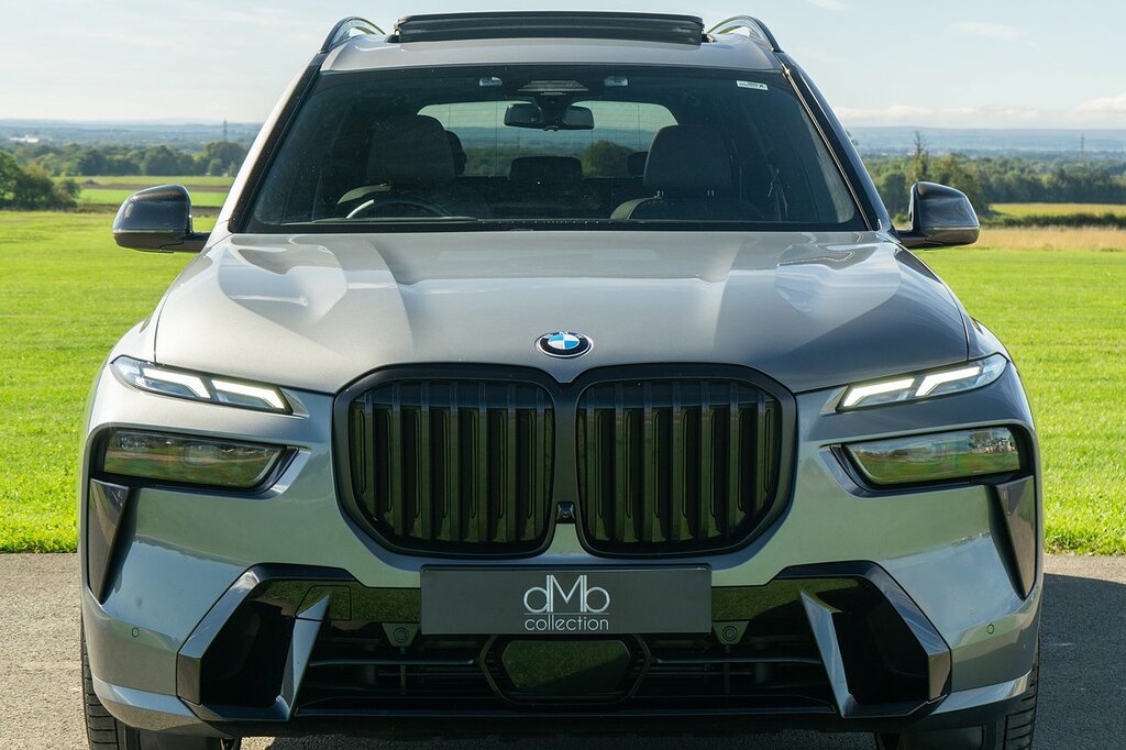 BMW X7 Xdrive40i Mht M Sport Step Black #14