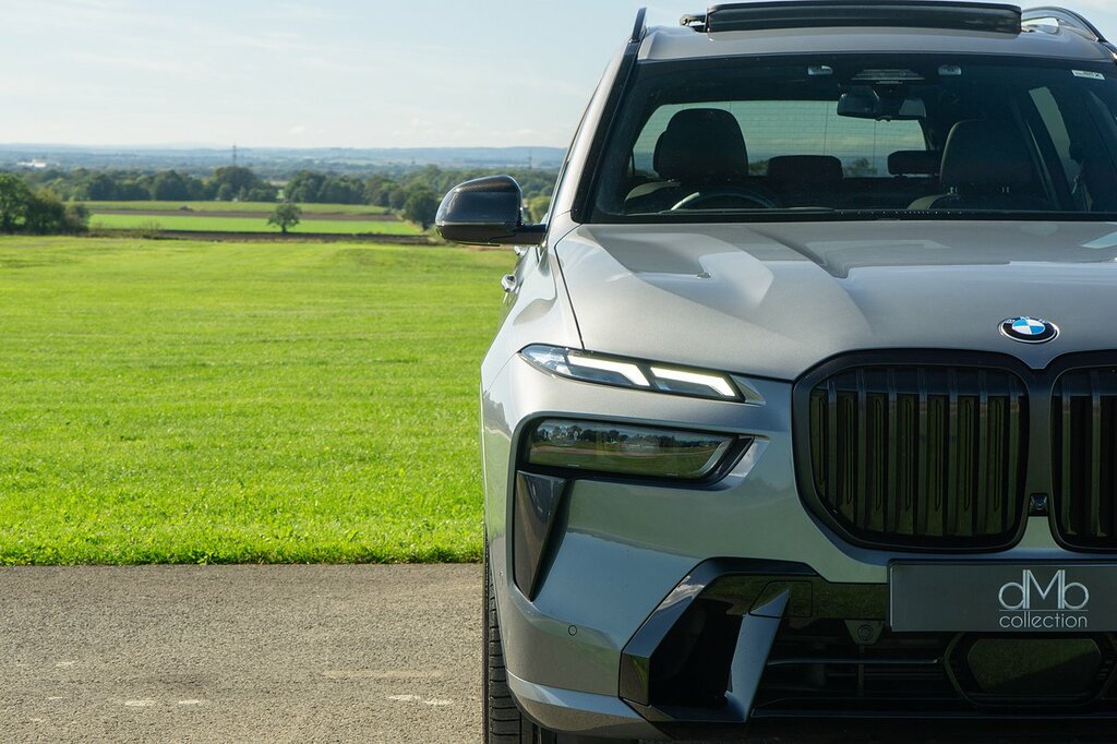 BMW X7 Xdrive40i Mht M Sport Step Black #12