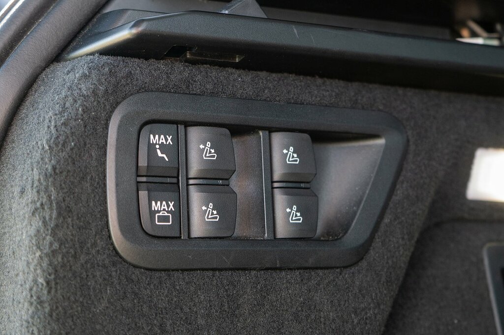 BMW X7 Xdrive40i Mht M Sport Step Black #38
