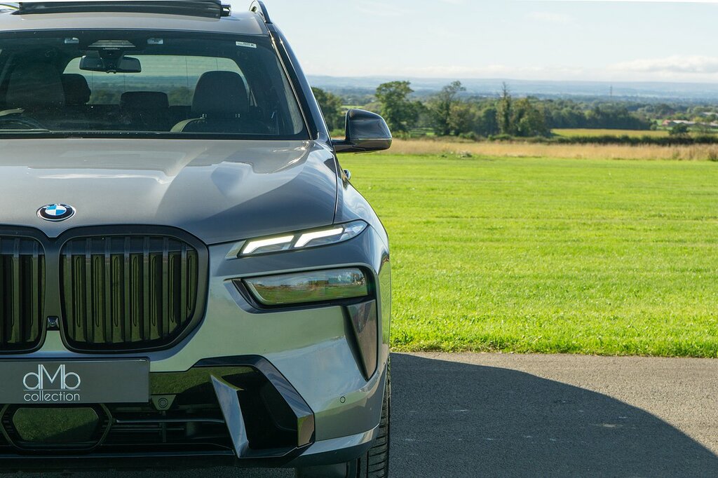 BMW X7 Xdrive40i Mht M Sport Step Black #13