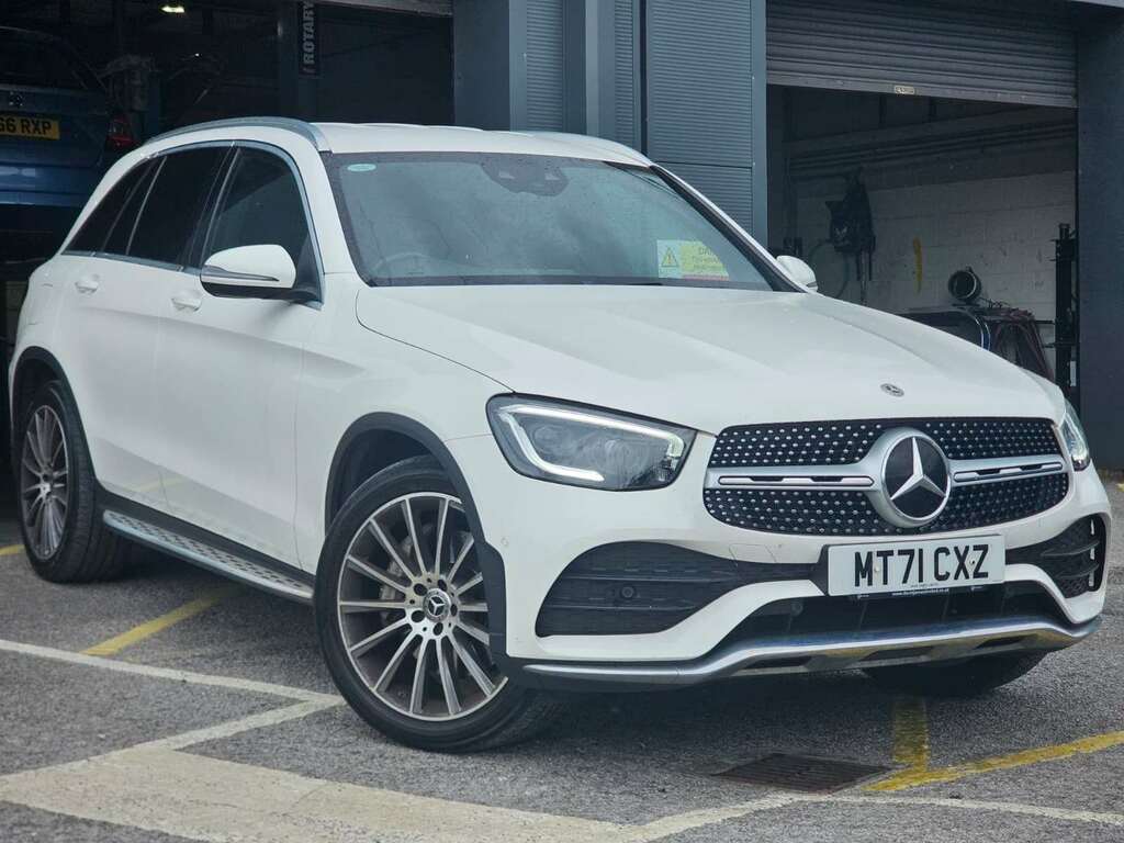 Mercedes-Benz GLC Class Glc 220D 4Matic Amg Line Premium 9G-tronic White