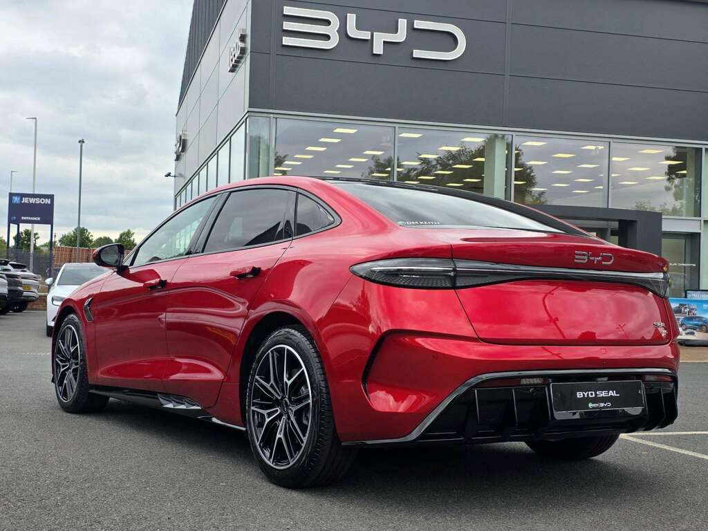 Byd Seal 390Kw Excellence Awd 83Kwh Red #3
