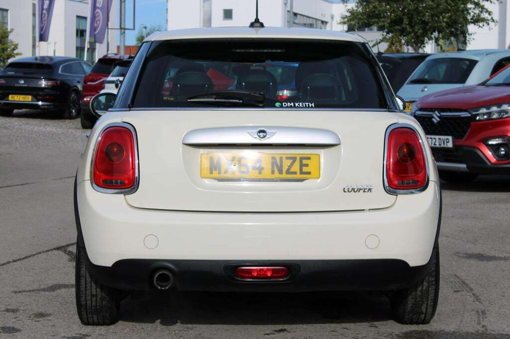 Mini Hatch Cooper White #6