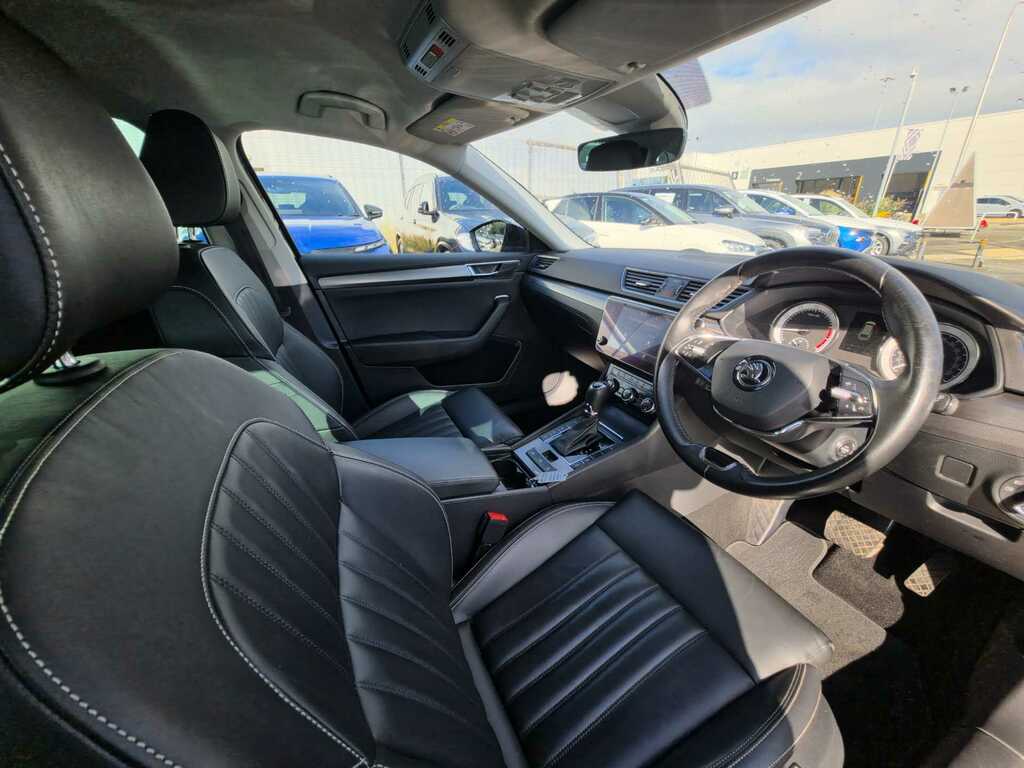 Skoda Superb 1.5 Tsi Se L Dsg Black #6