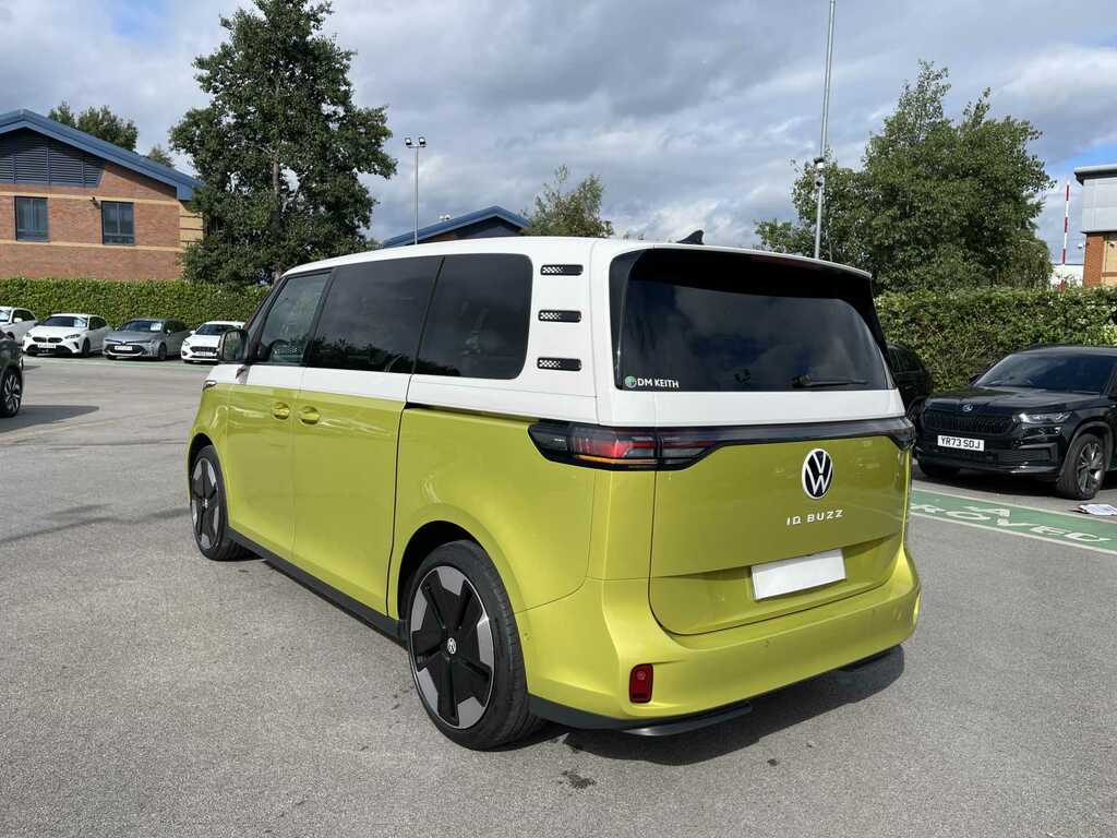 Volkswagen ID.Buzz 150Kw 1St Edition Pro 77Kwh White #3