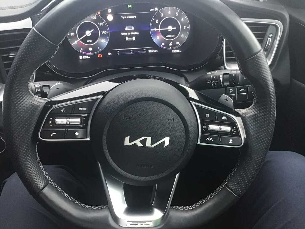 Kia Xceed 1.5T Gdi Isg 138 3 Dct White #32