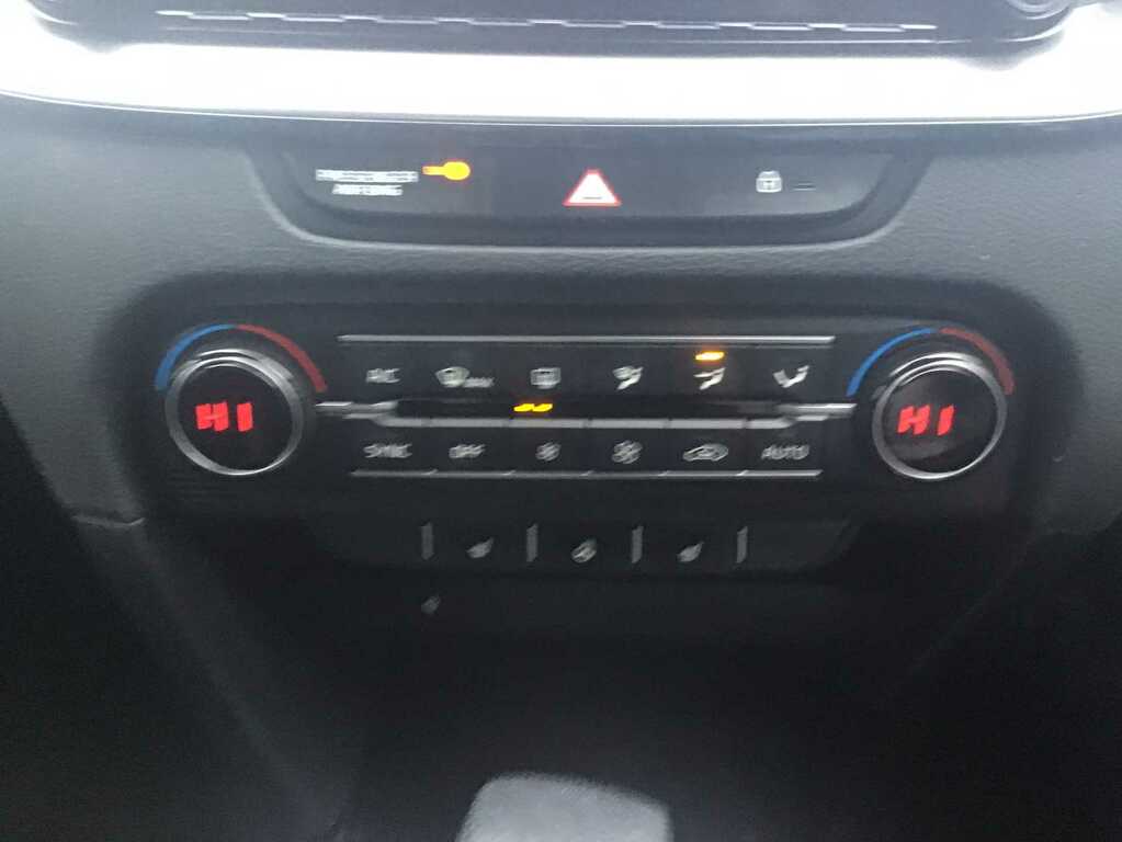 Kia Xceed 1.5T Gdi Isg 138 3 Dct White #41