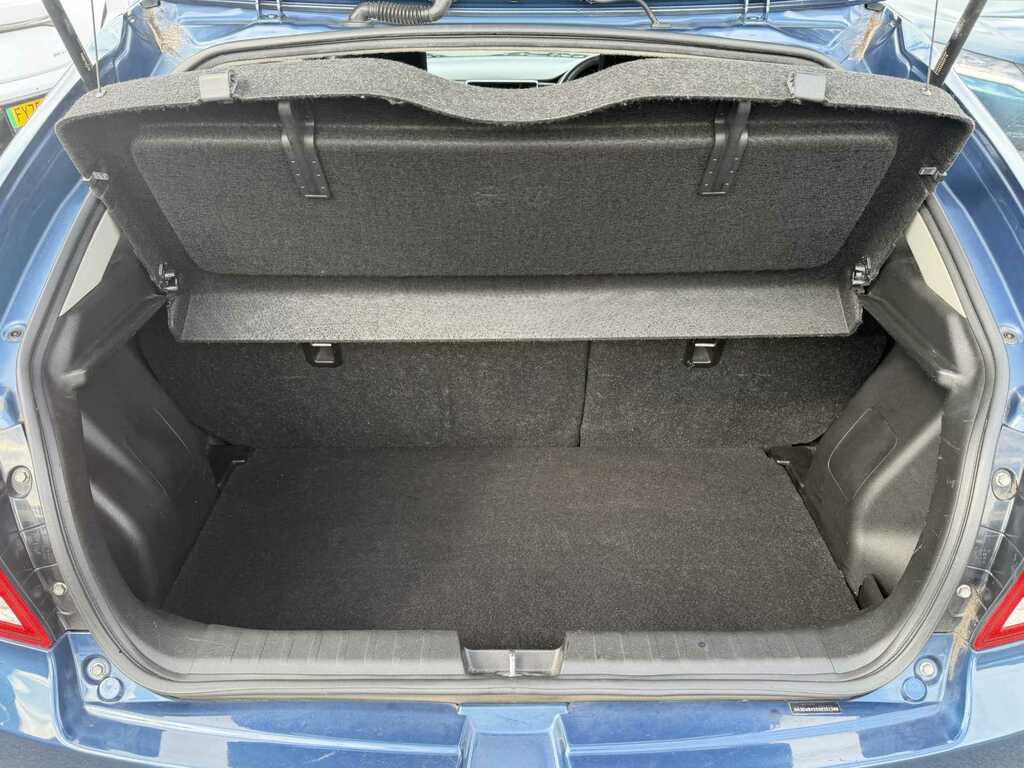 Suzuki Baleno Sz5 Boosterjet White #17