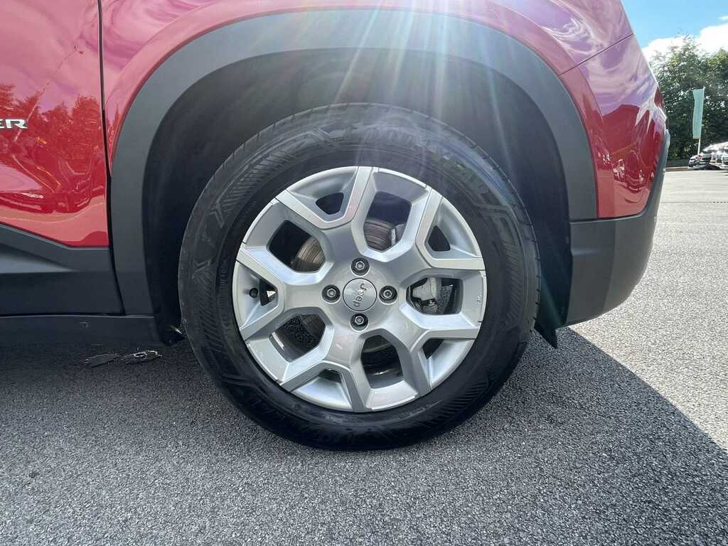 Jeep Avenger Altitude Red #5