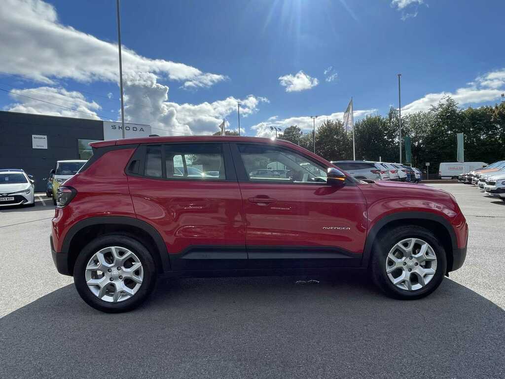 Jeep Avenger Altitude Red #4