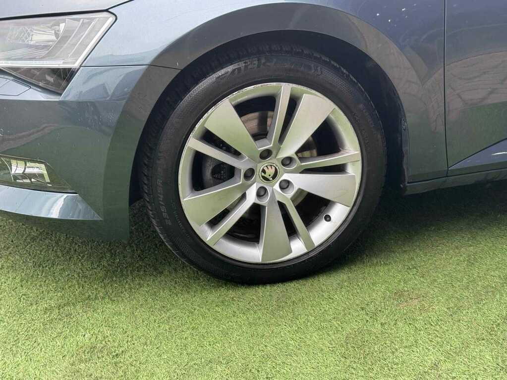 Skoda Superb 2.0 Tdi Cr Se L Executive Dsg 7 Speed Grey #5