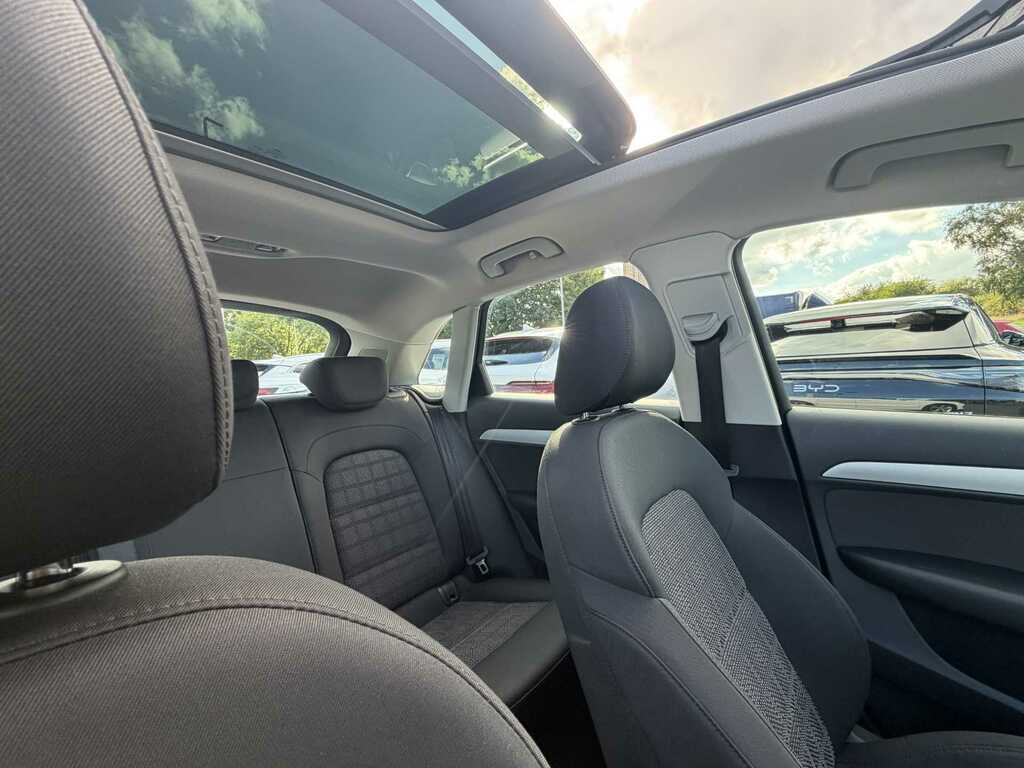 Audi Q3 2.0 Tdi Quattro Black Edition 148 Bhp Grey #40