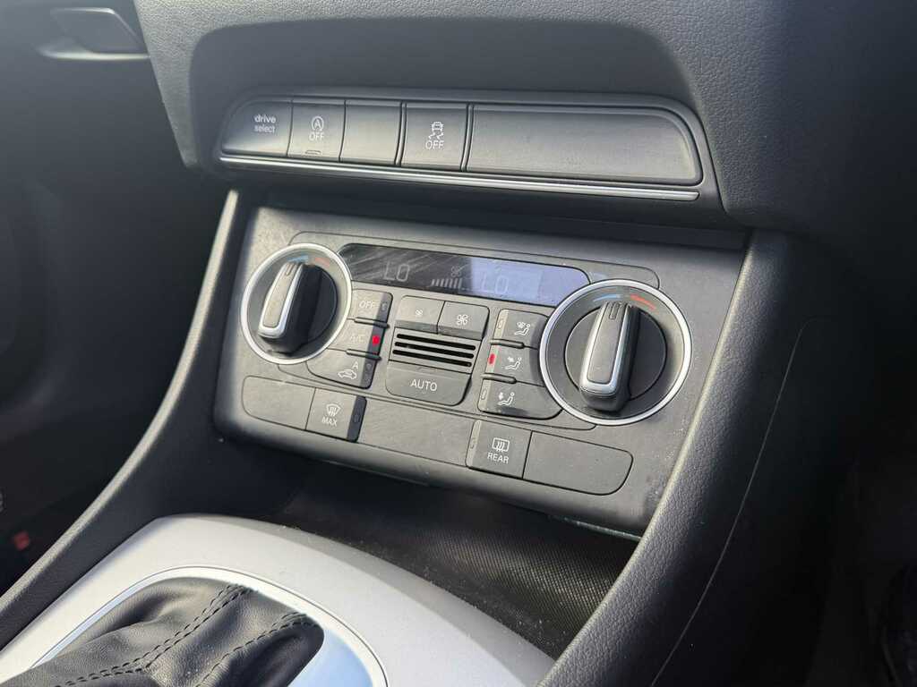 Audi Q3 2.0 Tdi Quattro Black Edition 148 Bhp Grey #33