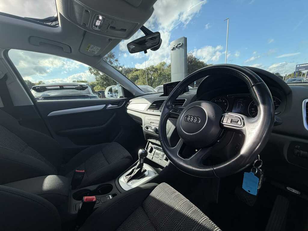 Audi Q3 1.4T Fsi Sport S Tronic White #6