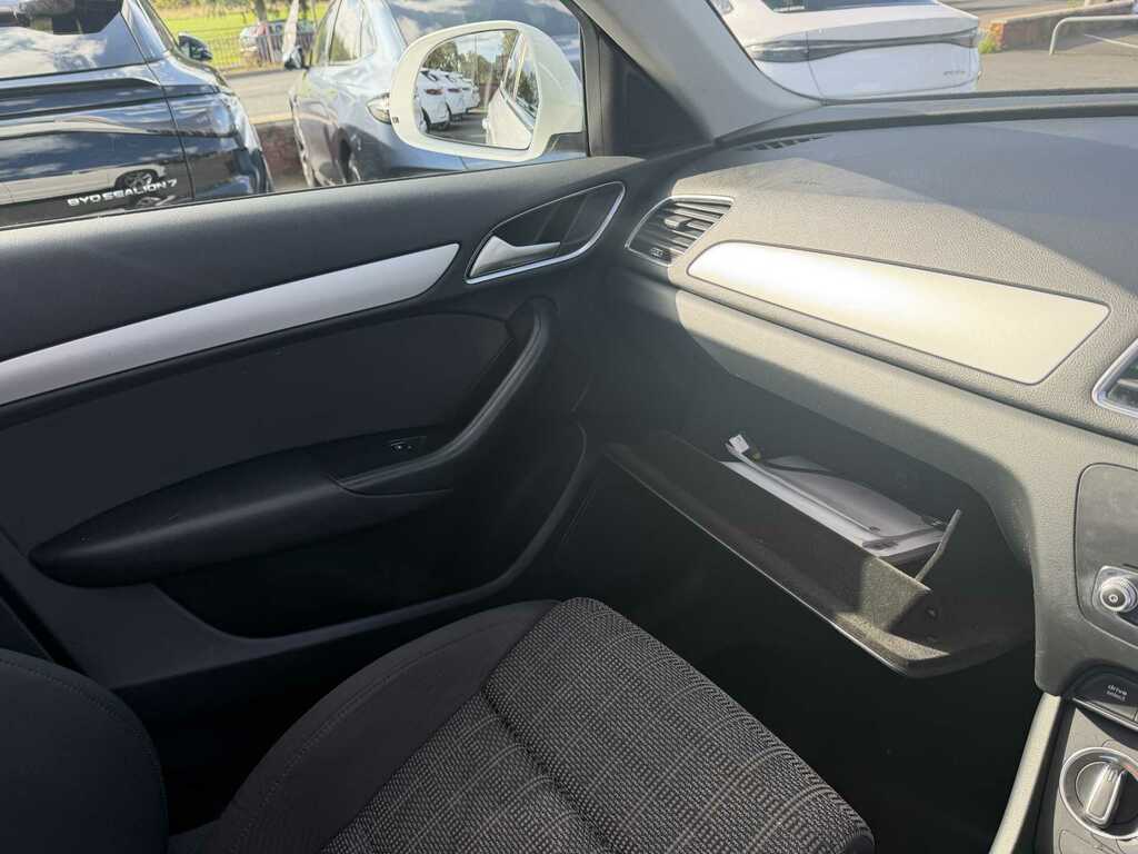 Audi Q3 2.0 Tdi Quattro Black Edition 148 Bhp Grey #35