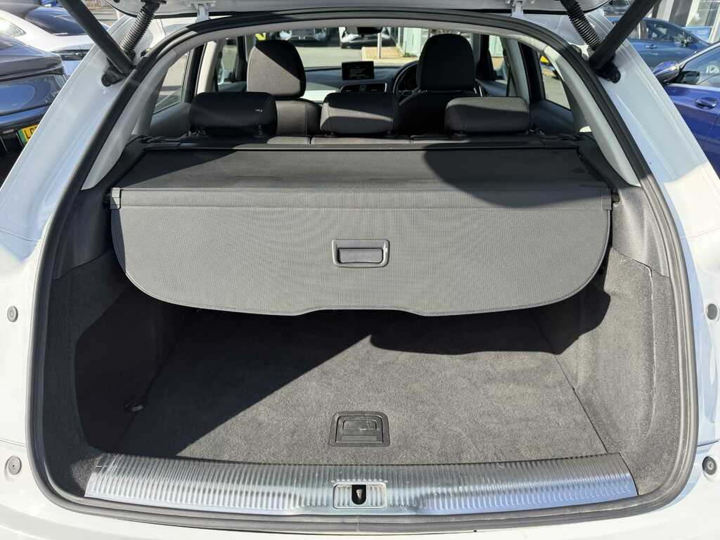 Audi Q3 2.0 Tdi Quattro Black Edition 148 Bhp Grey #19