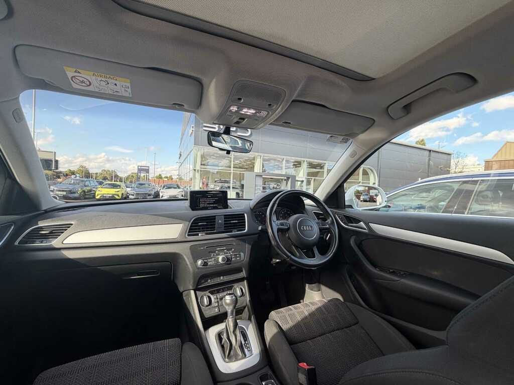 Audi Q3 1.4T Fsi Sport S Tronic White #2