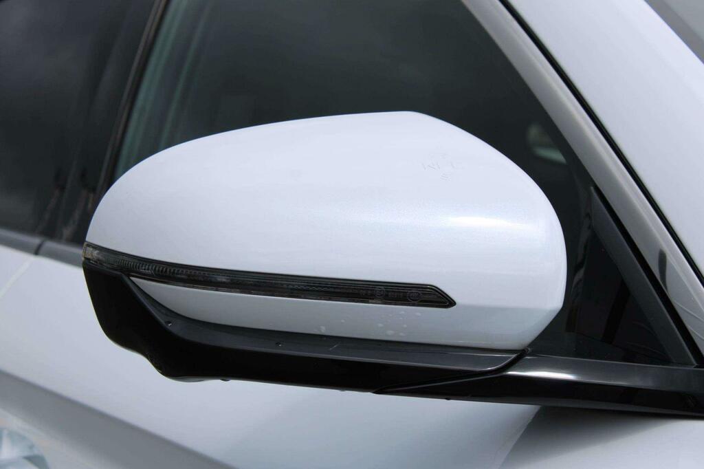 Byd Seal U 1.5 Dm-i Comfort White #6